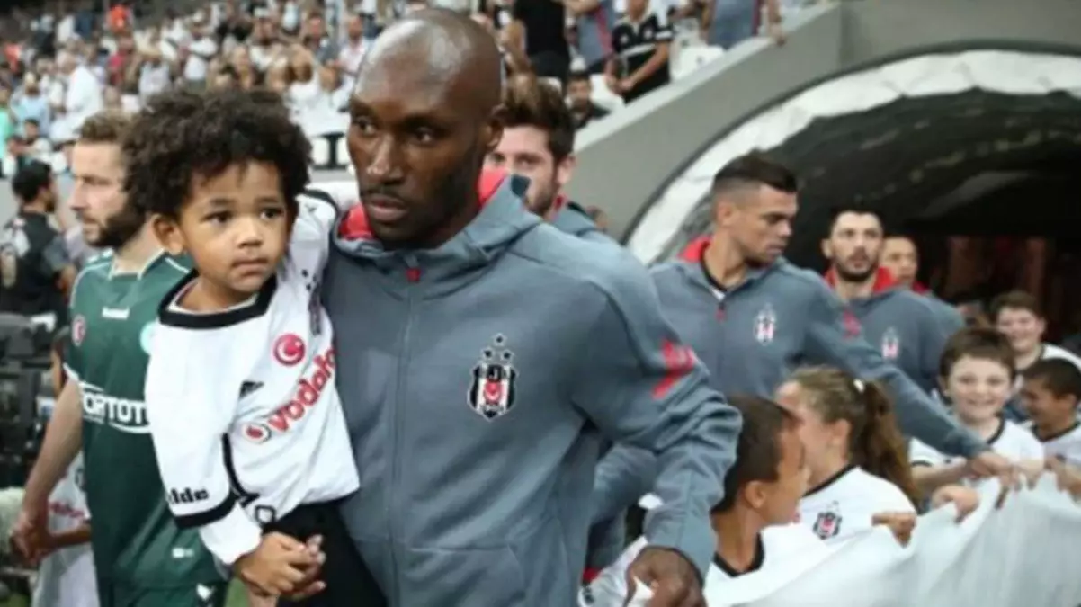 Atiba\'nın oğlu Noah, Beşiktaş\'ta top koşturacak