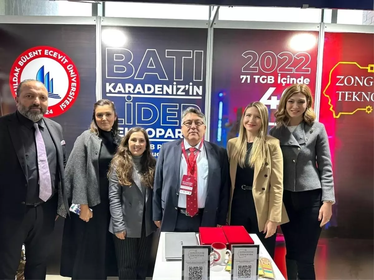 Zonguldak Üniversitesi Batı Karadeniz Kariyer Fuarı\'nda