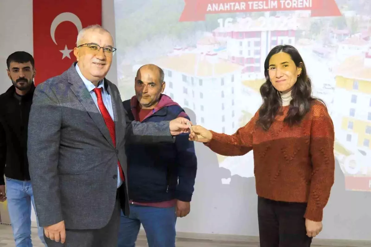 Çameli\'nin vizyon projesinde konutların dağıtımına başlandı