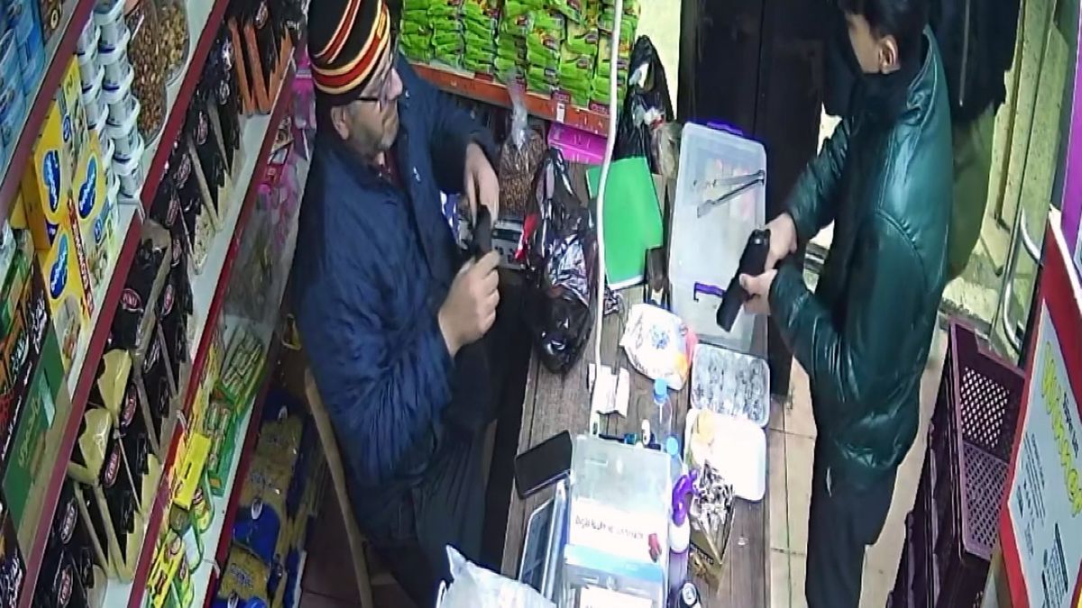 Adana\'da Soygun Girişimi ve Bakkal Soygunu: 4 Şüpheli Tutuklandı