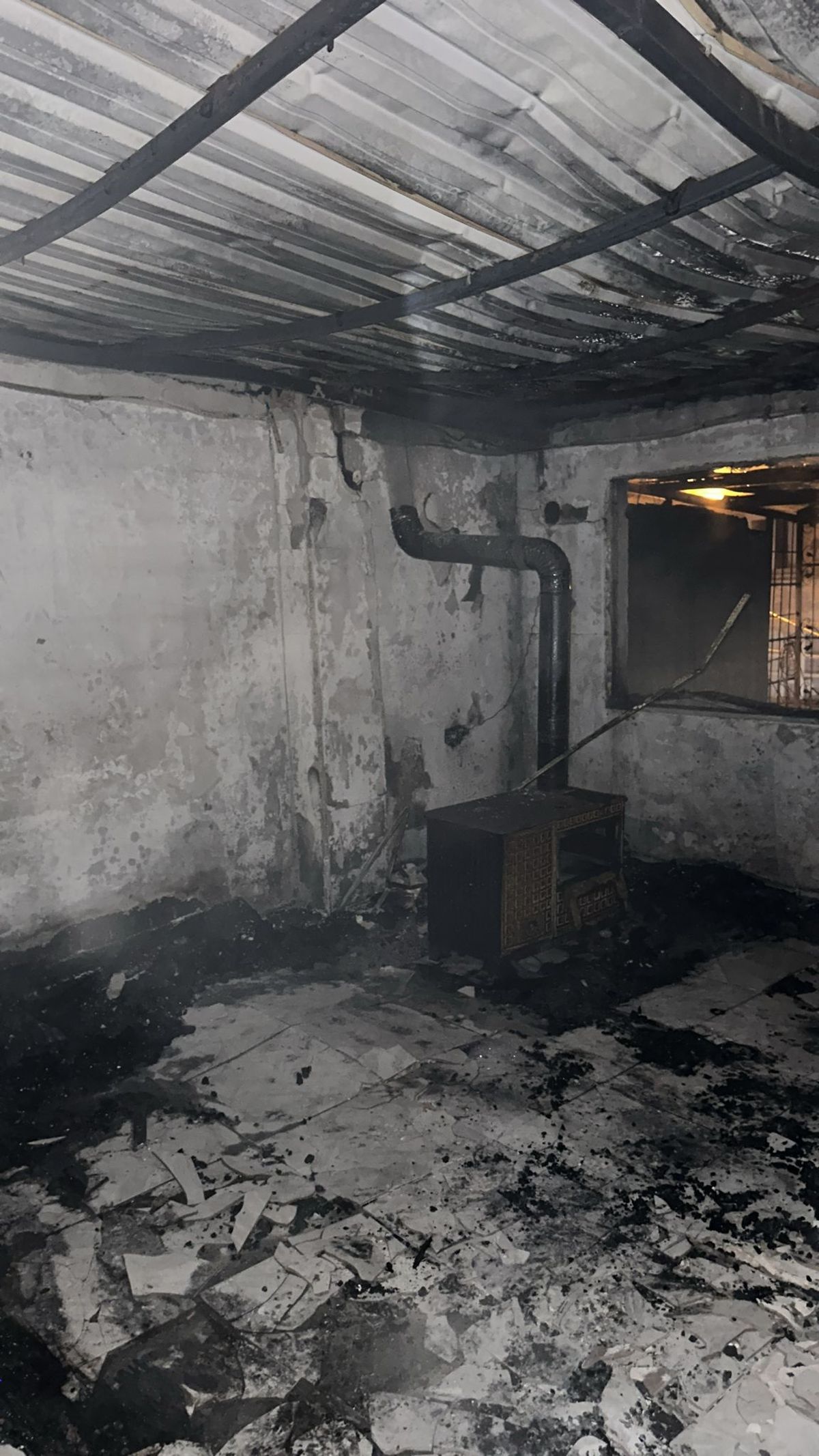 Tarsus\'ta Sobadan Kaynaklı Patlama ve Yangın: 5 Yaralı