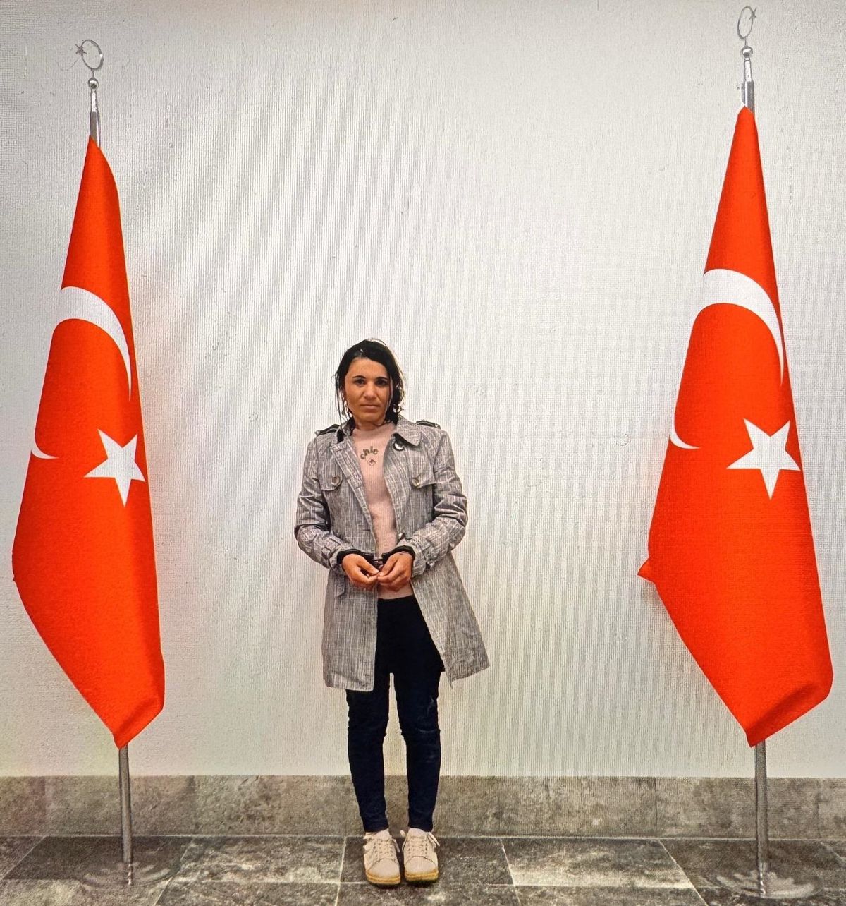 PKK\'lı Terörist G.Y. İkna Edilerek Teslim Oldu