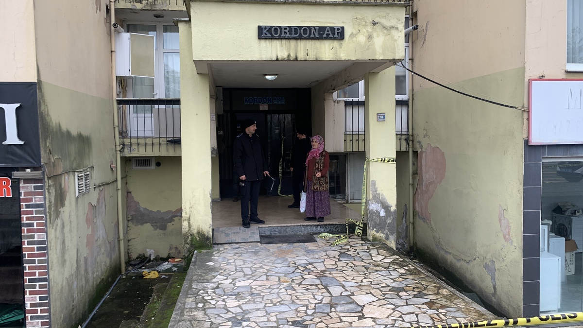 Mühür Açıldı, Eşyalarını Aldılar