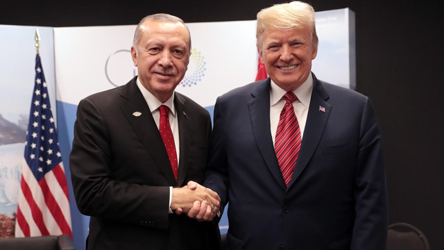 Trump'ın Cumhurbaşkanı Erdoğan'ı övmesine Özgür Özel'den ilk yorum