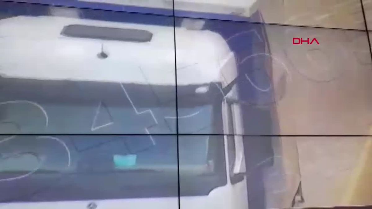 Amasya\'da Minibüsle Kaçak Göçmenler Yakalandı