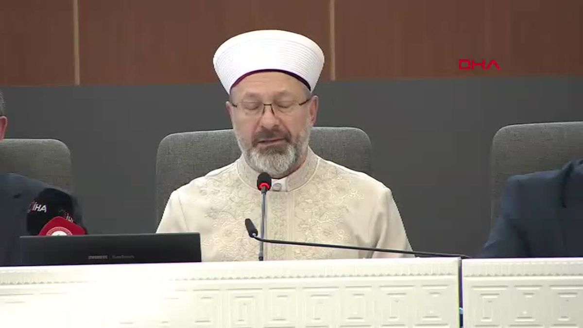 ANKARA -Ali Erbaş: Aile kurumunun zamanın risklerine karşı korunması önem arz etmektedir
