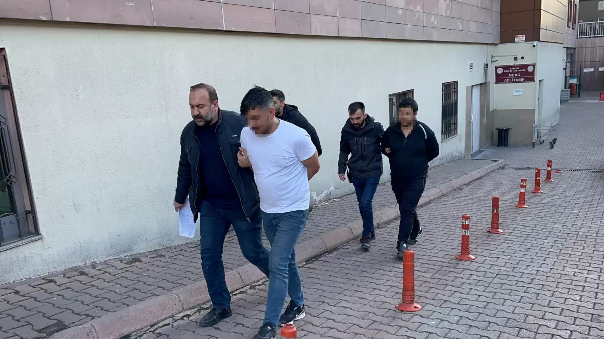 Kayseri\'de Cinayet Davası: Tutuklu Sanık İfadesinde Suçlamaları Reddetti