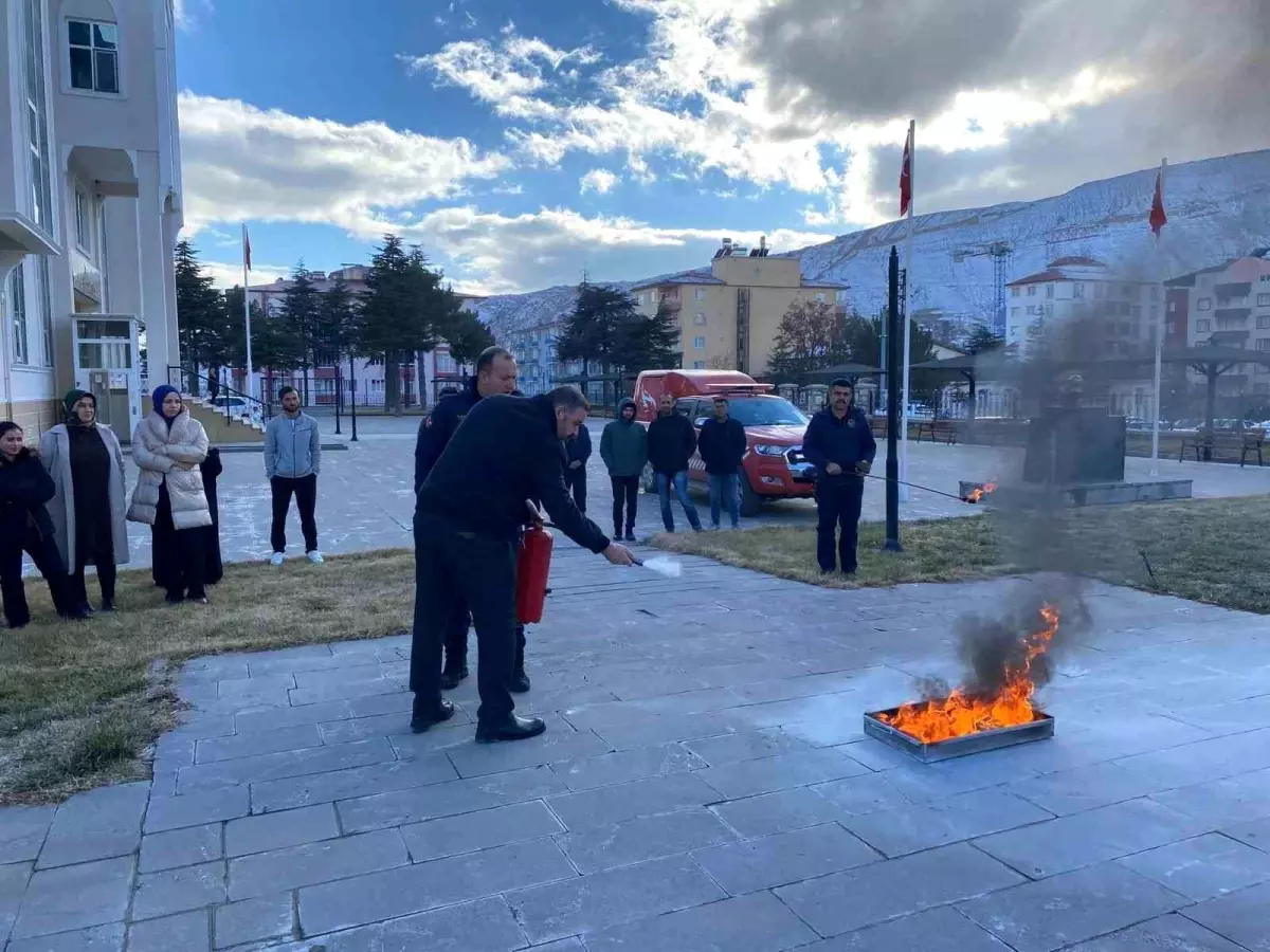 Malatya\'da Yangın Söndürme Tatbikatı Gerçekleştirildi