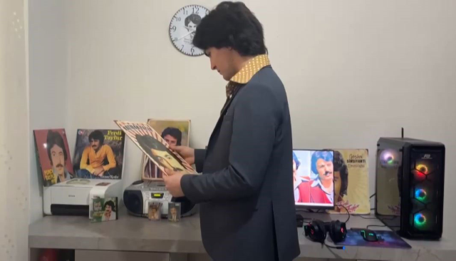 Ferdi Tayfur'un genç hayranı hastane önünden ayrılmıyor