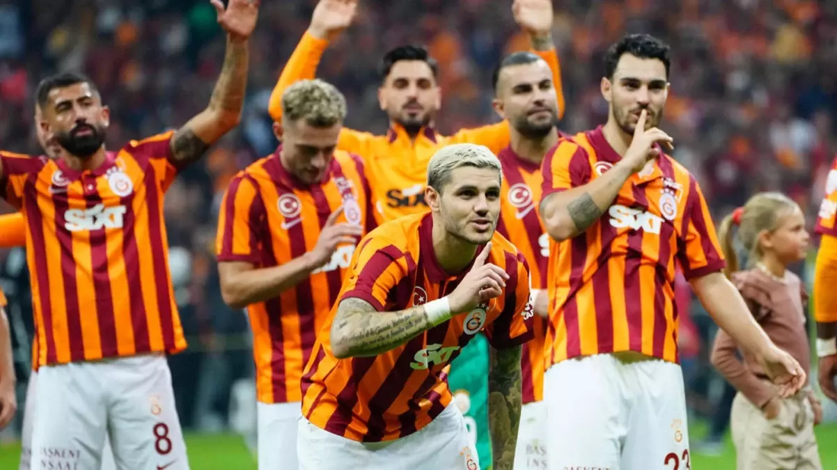 Galatasaray\'dan dünyada eşi benzeri görülmemiş başarı