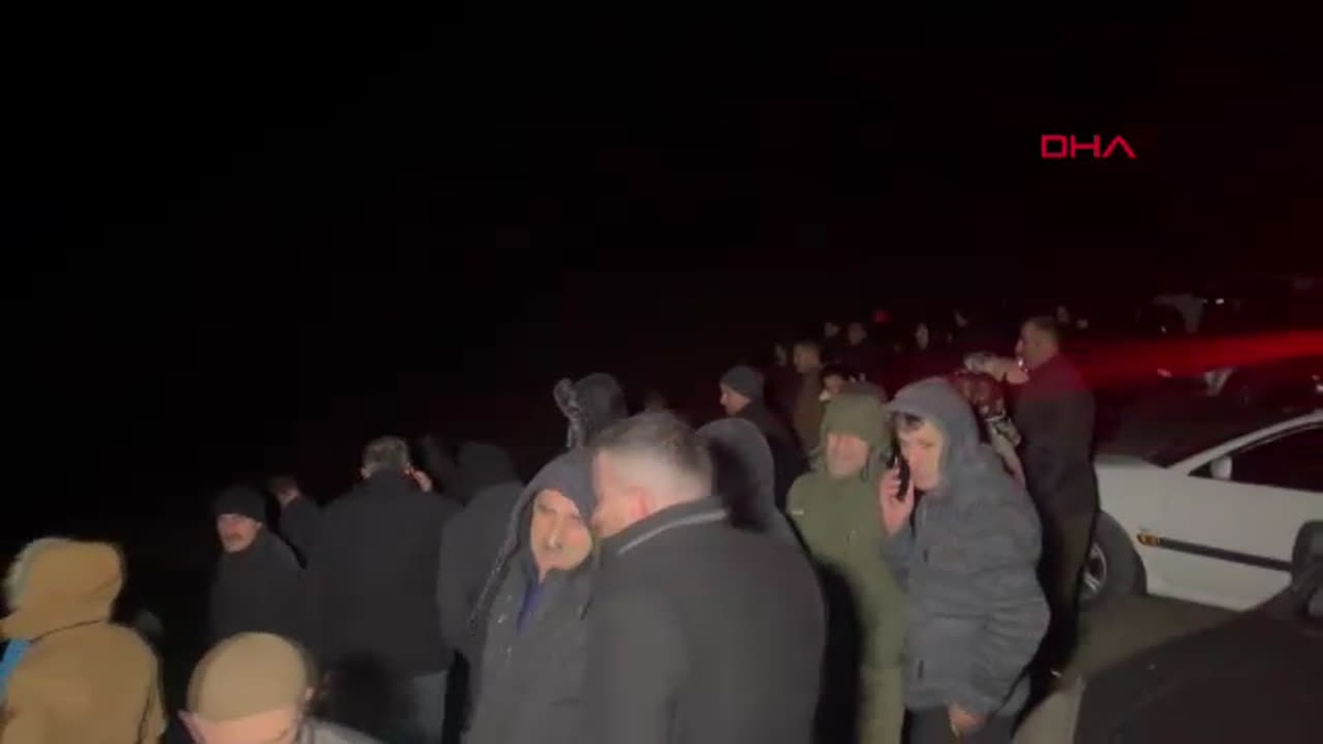 Hakkari\'de Uçurumdan Düşen Arıcı Hayatını Kaybetti