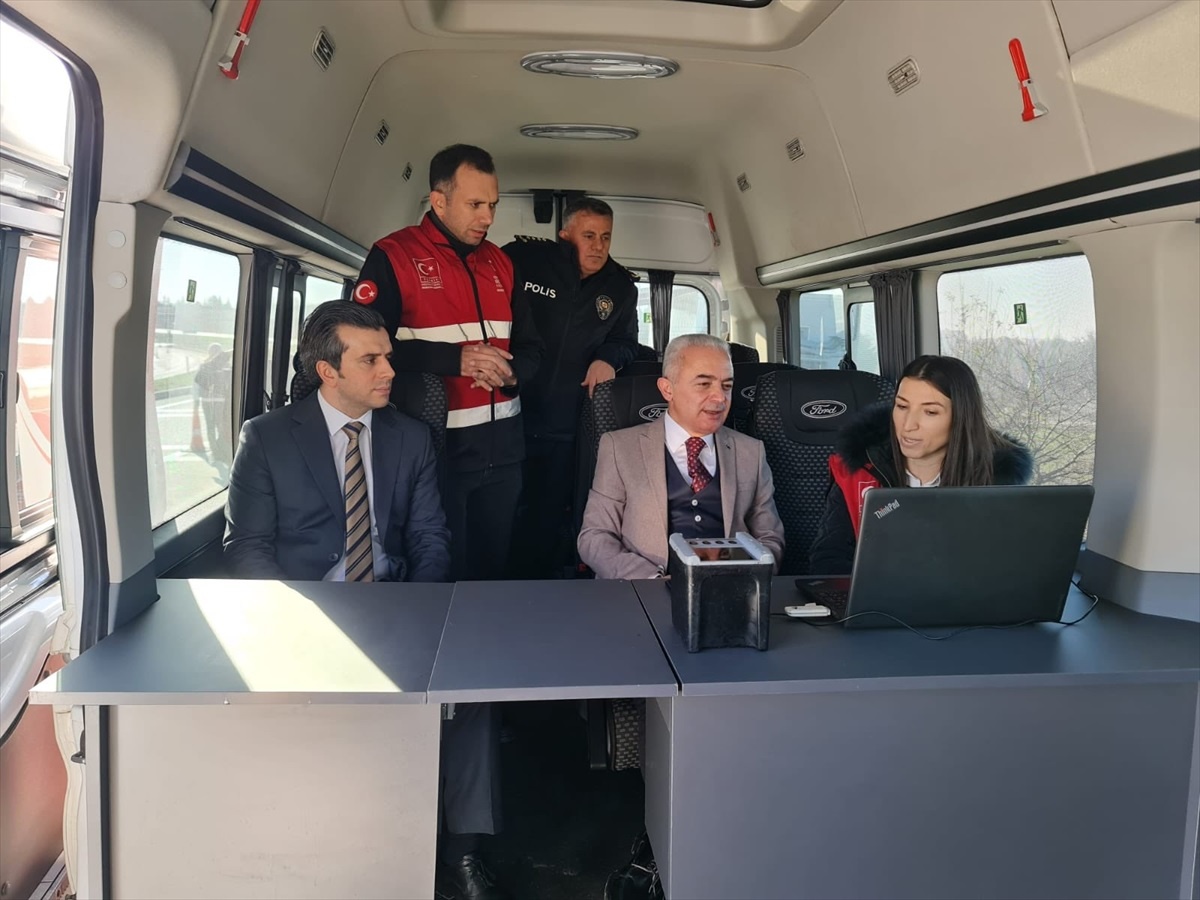 Kırklareli\'nde Mobil Göç Noktası Denetimi