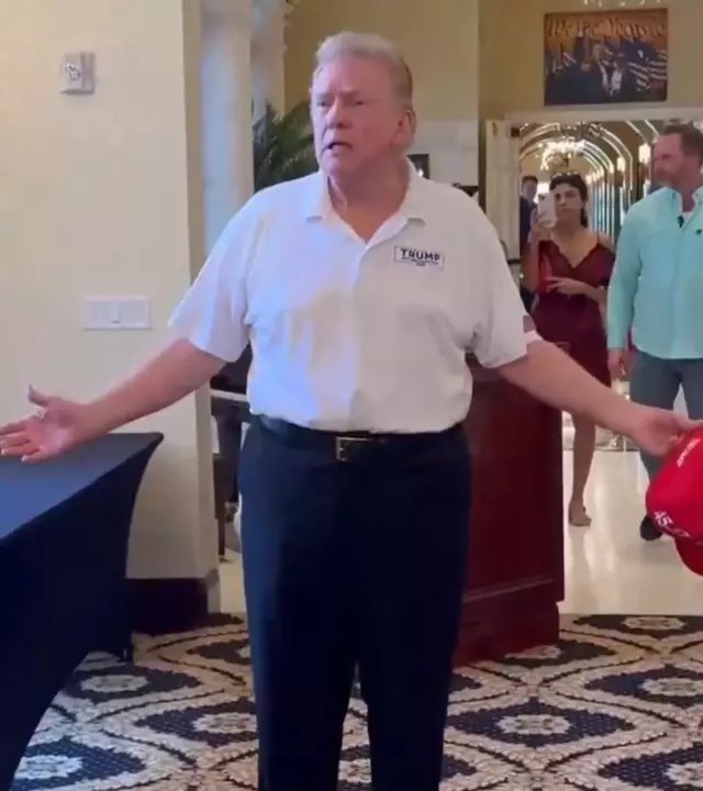 Trump, yeni saç stili ve sorduğu soruyla dikkat çekti