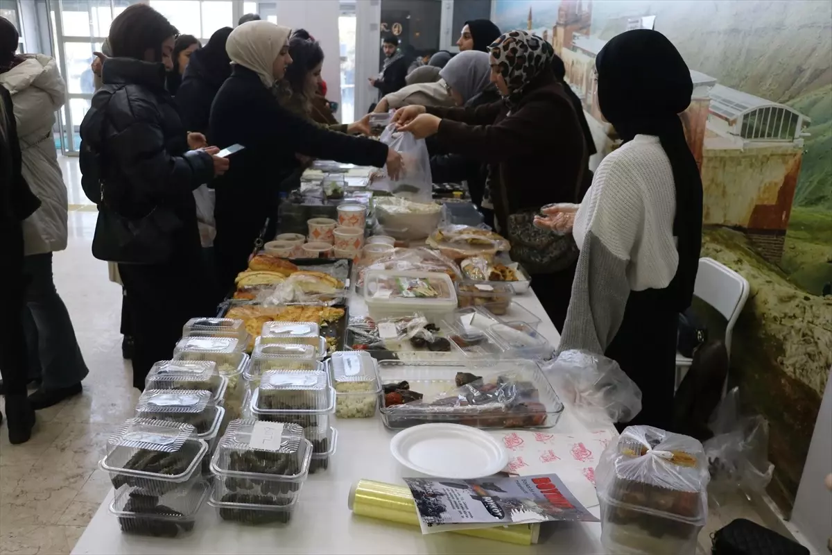 Ağrı\'da Gazze İçin Kermes Düzenlendi