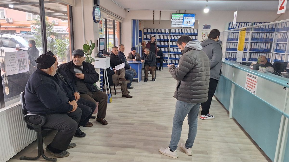 Bafra\'da ÇKS Kayıtları Devam Ediyor