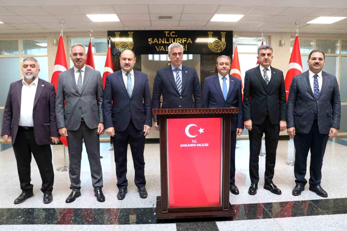 Sağlık Bakanı Kemal Memişoğlu Şanlıurfa\'da