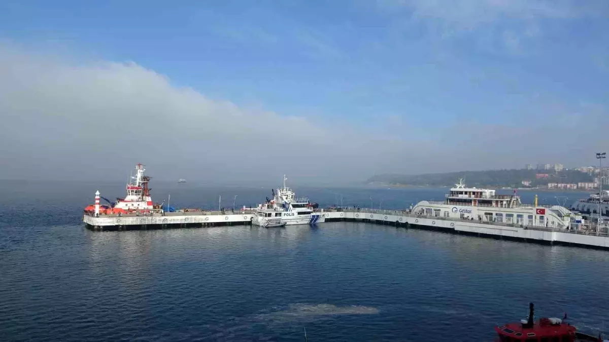 Çanakkale Boğazı\'nda Gemi Geçişleri Yeniden Açıldı