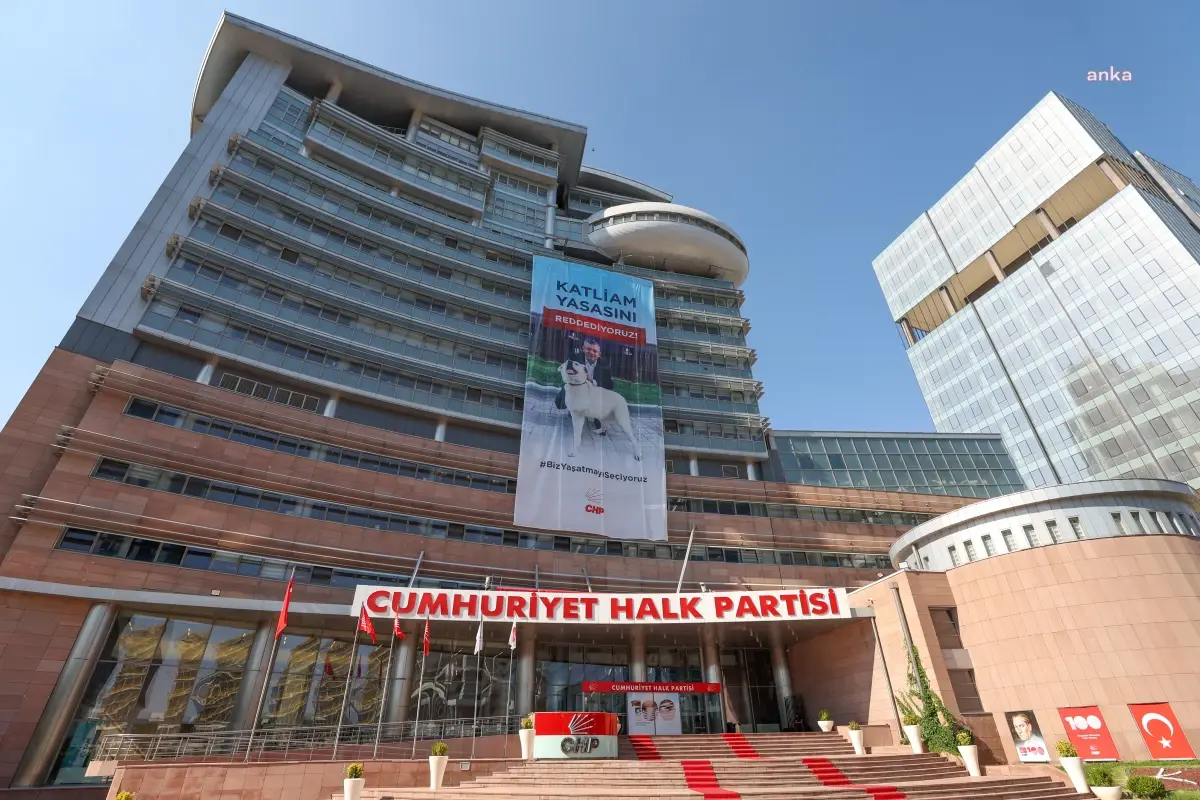 CHP\'den Hayvanların Korunması Yönetmeliğine Sert Tepki