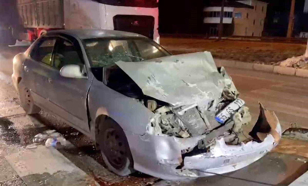 Çorum\'da Trafik Kazası: 1 Yaralı