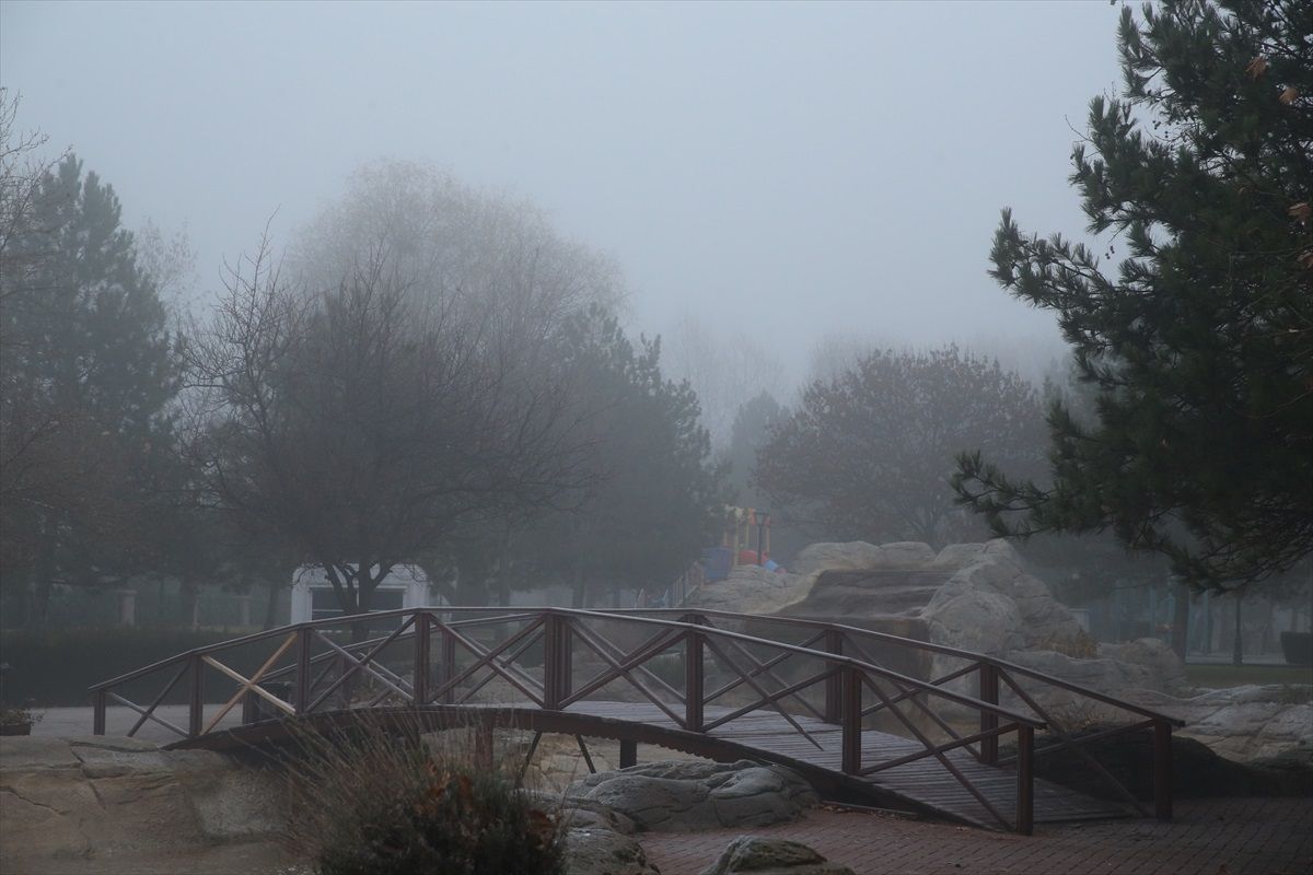 Eskişehir\'de Yoğun Sis