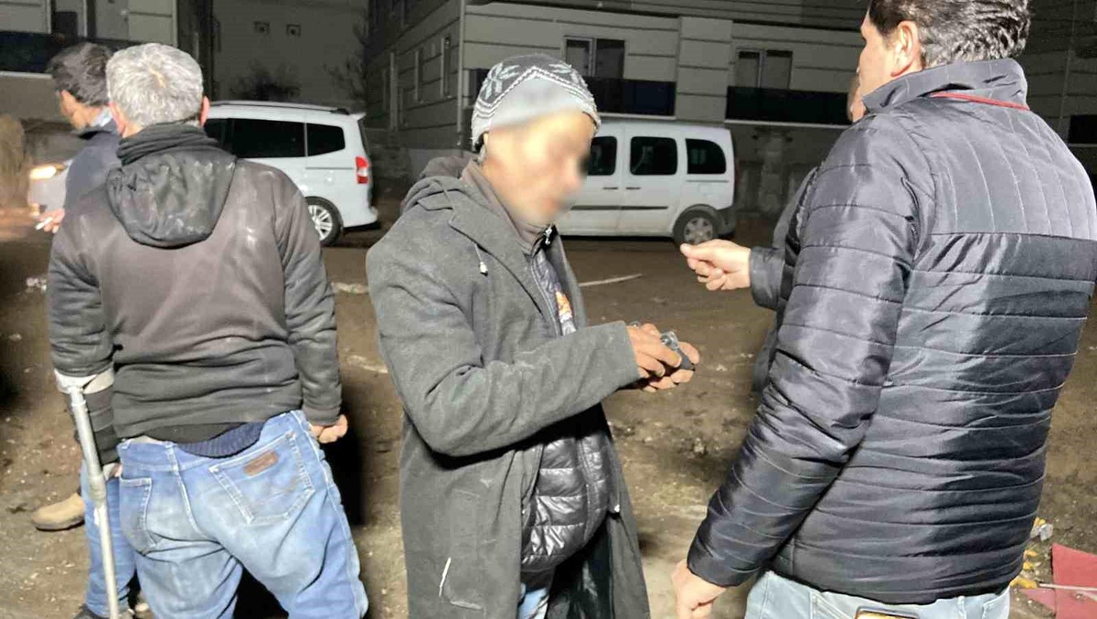 Alkolün Kısması: Su Saati Hırsızlığı