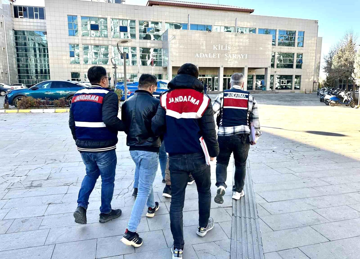 Kilis\'te PKK/PYD Operasyonu: 2 Şüpheli Yakalandı