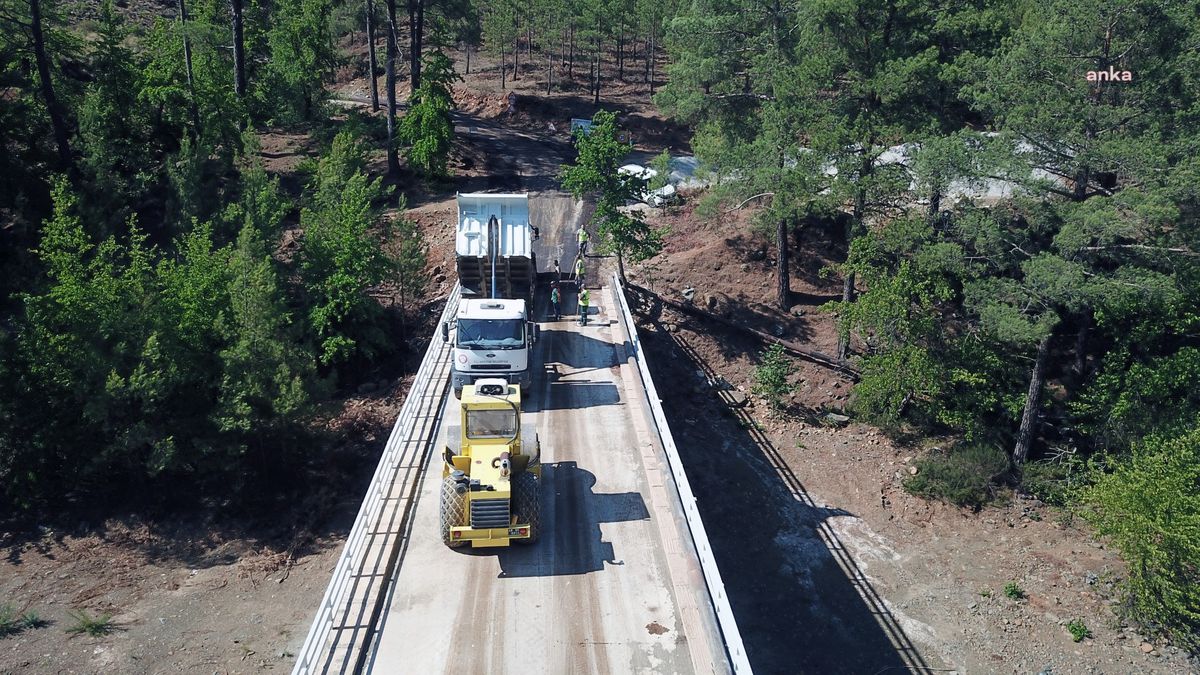 Menteşe Belediyesi 2024 Yılı Yol Yapım Çalışmalarını Sürdürüyor