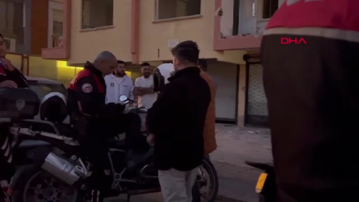 Antalya\'da Motosikletten Kuru Sıkı Tabanca ve Mermi Ele Geçirildi