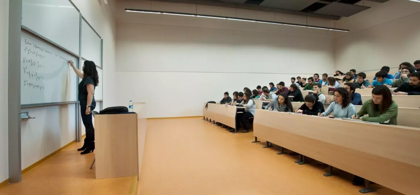 Türkiye\'de Doktora Mezun Sayısı %20 Arttı