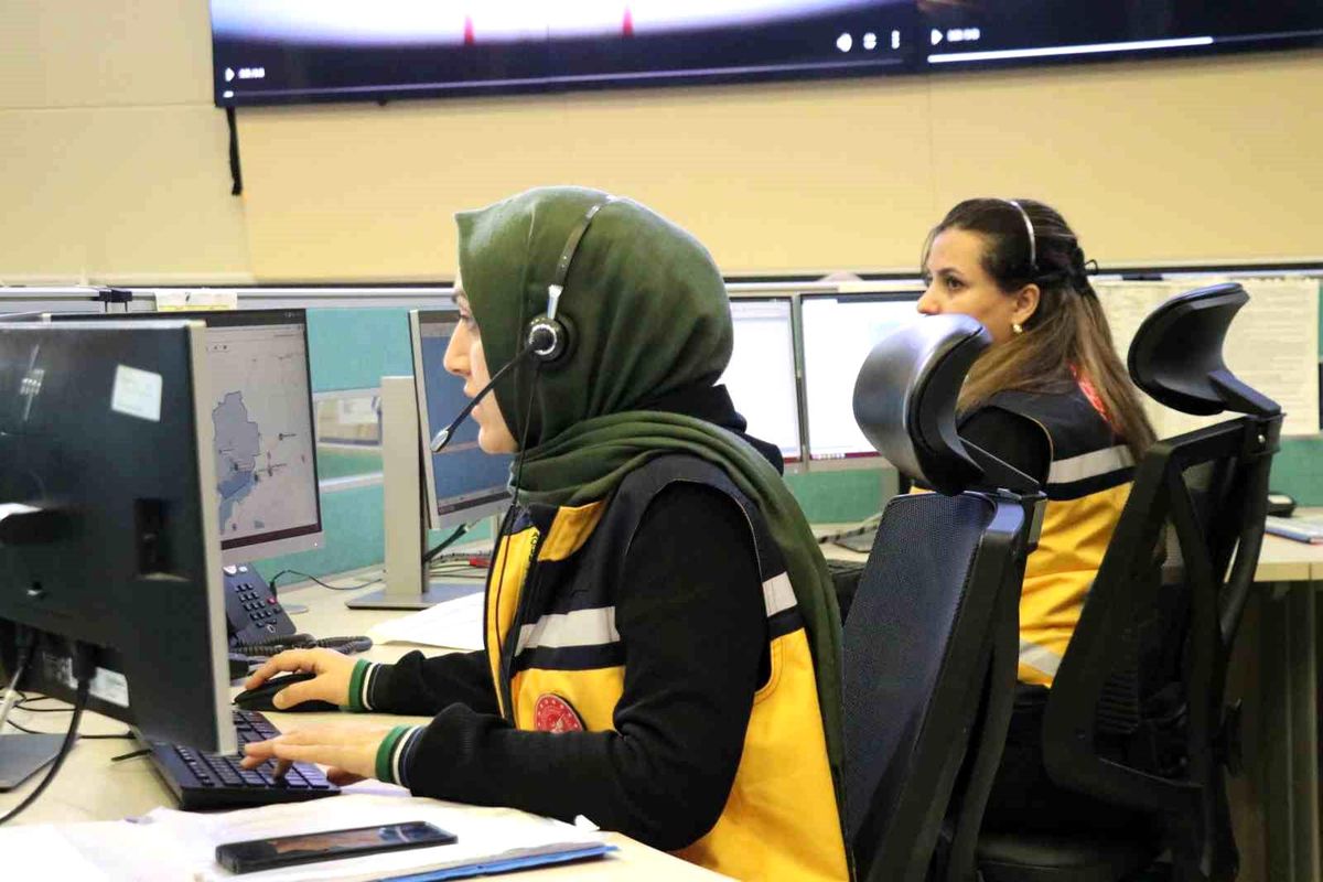 Van\'daki 112 Acil Çağrı Merkezine Asılsız Çağrı Yağmuru
