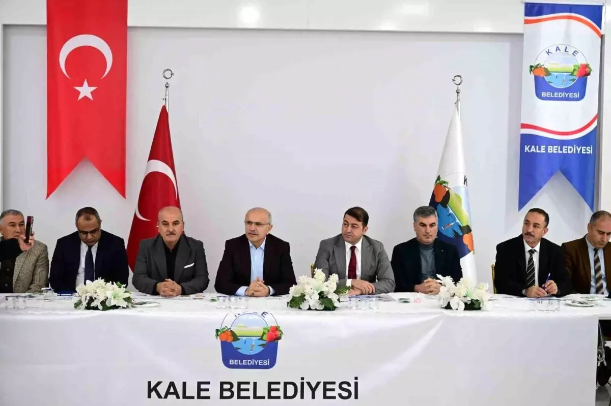 Başkan Er, Kale\'de temaslarda bulundu