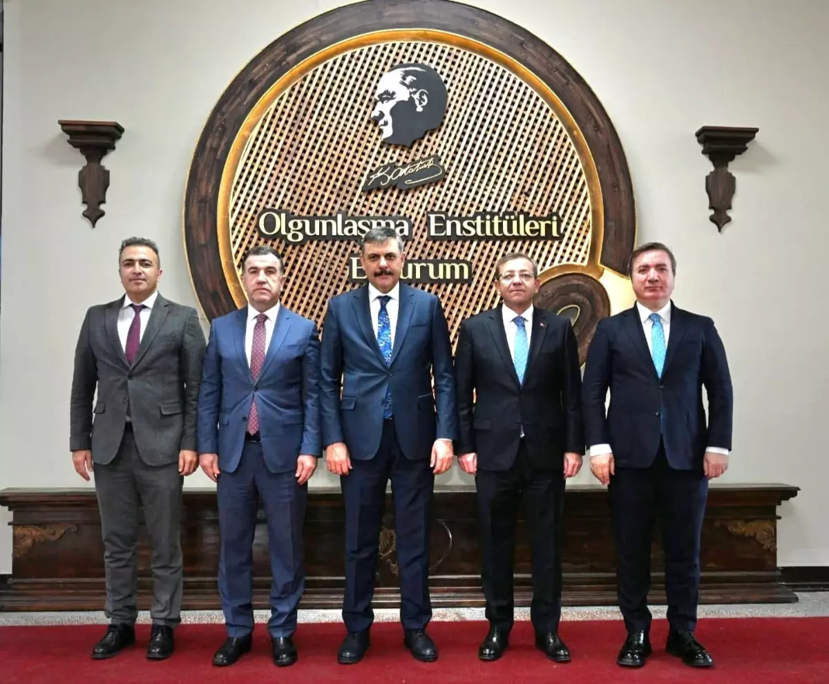 Valiler Erzurum\'da Düzensiz Göç Toplantısı Yaptı