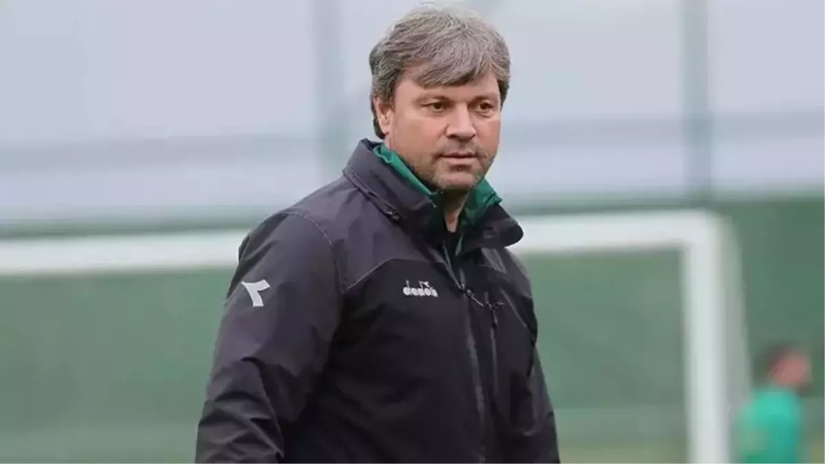 Ertuğrul Sağlam Kocaelispor Teknik Direktörlüğünden İstifa Etti