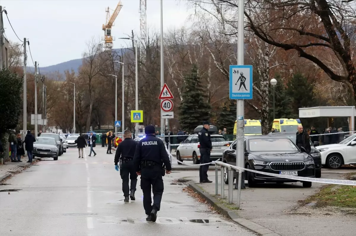 Zagreb\'de Okulda Bıçaklı Saldırı: 1 Ölü, 6 Yaralı