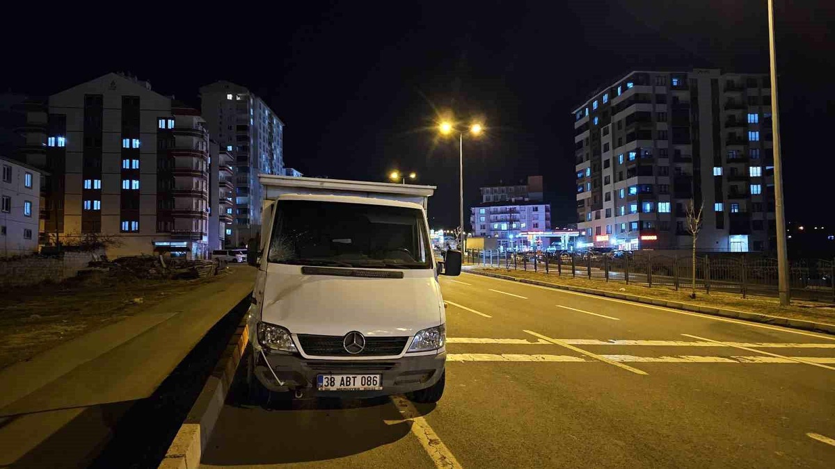 Kayseri\'de Yaya Kazası: Kadın Hayatını Kaybetti