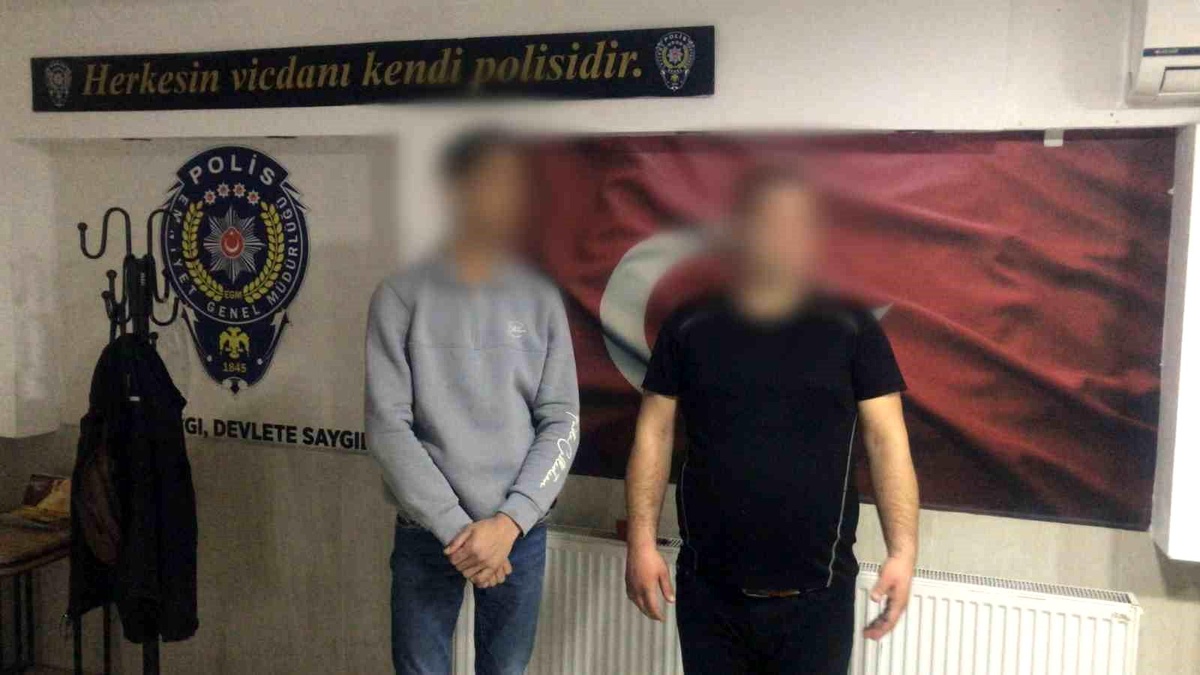 Salihli\'de Duygu Tacirleri Yakalandı