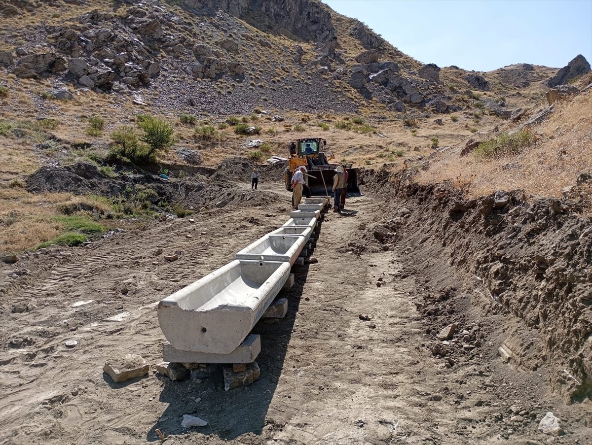 Hakkari\'de 24 Tarım Projesi Tamamlandı