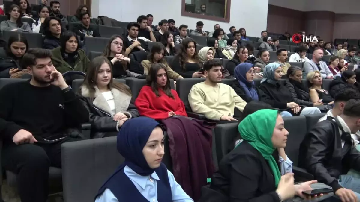 Yalan Haberle Mücadele Konferansı Konya\'da