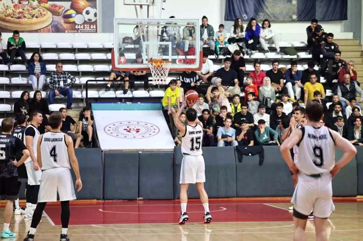 Sakarya Büyükşehir Basketbol Takımı Sezonun İlk Yarısını Galibiyetle Kapatmak İstiyor