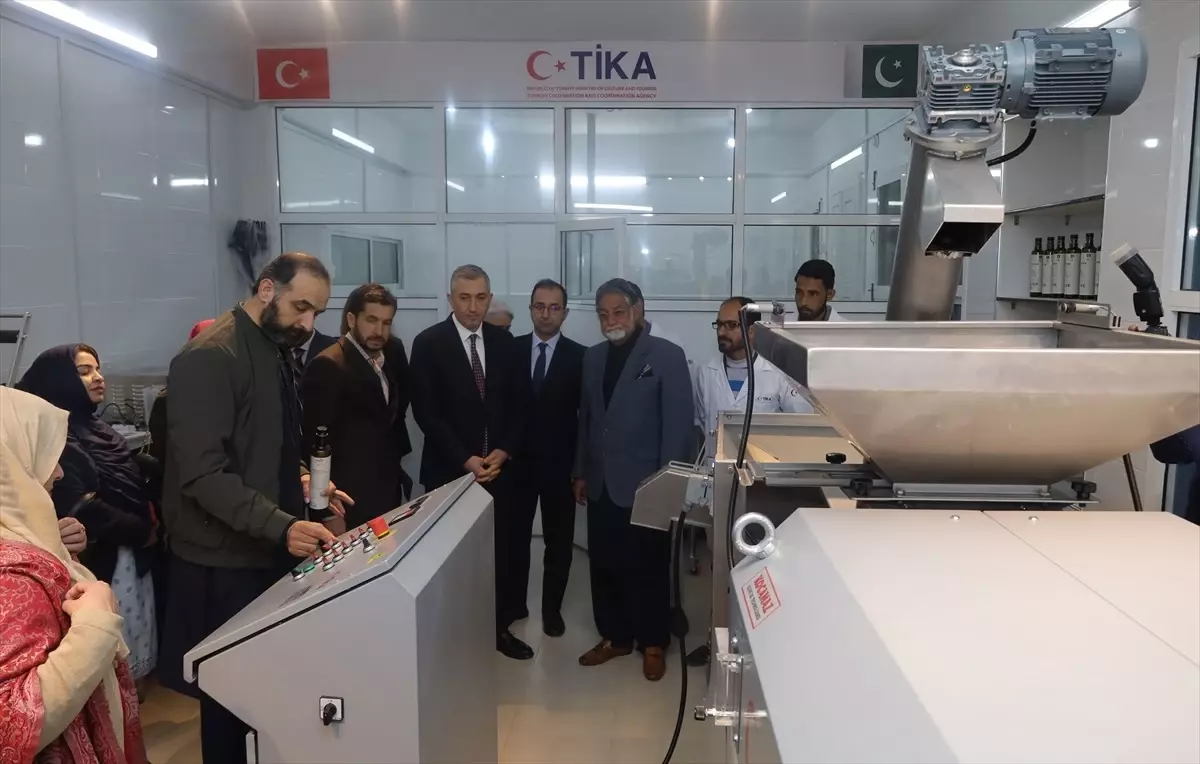 TİKA, Pakistan\'da Zeytinyağı Üretim Tesisi Kurdu