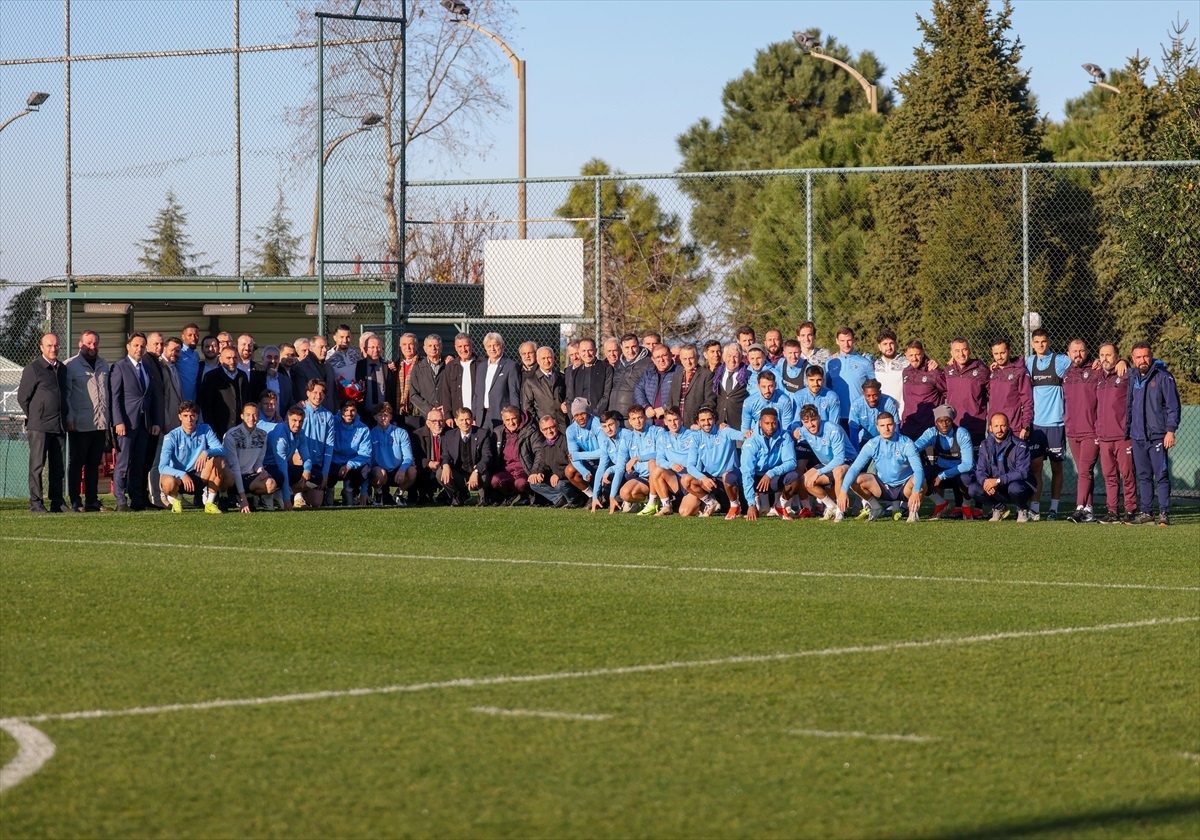 Trabzonspor\'un Antrenmanına Ziyaret