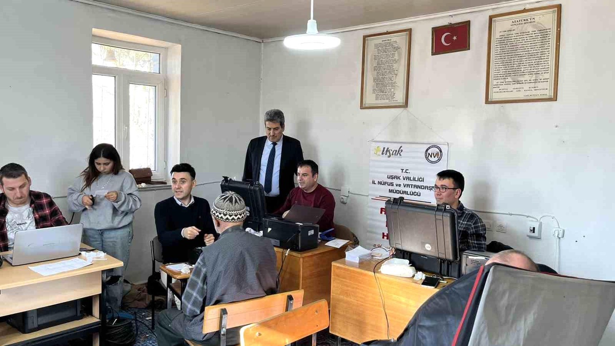 Uşak\'ta Kimlik Başvurusuna Eve Hizmet