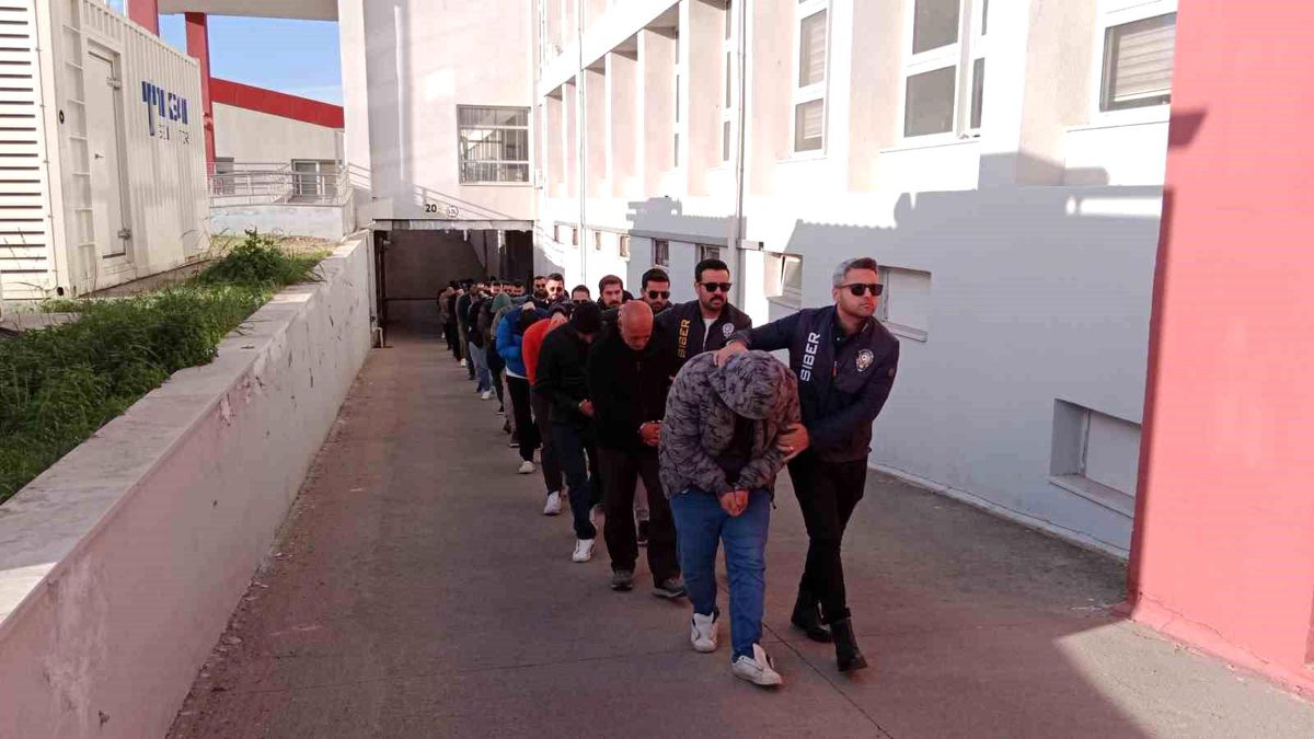 Yasa Dışı Bahis Operasyonu: 32 Kişi Yakalandı