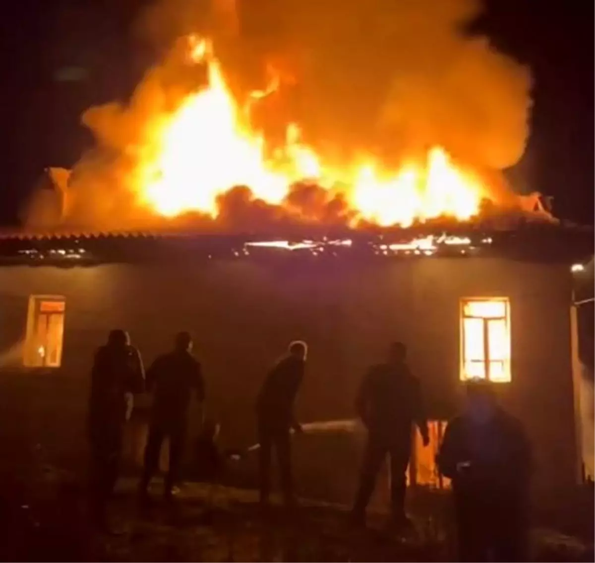 Muğla\'da Yangın: Yaşlı Çift Hayatını Kaybetti