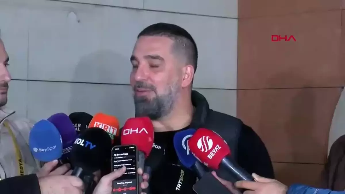 Arda Turan: Ben hayatım boyunca Galatasaraylı olduğumu dile getirdim (METİN EKLENDİ)