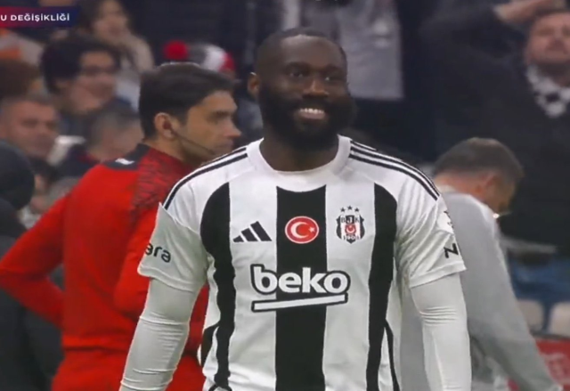 Beşiktaş, Alanyaspor ile 1-1 berabere kaldı