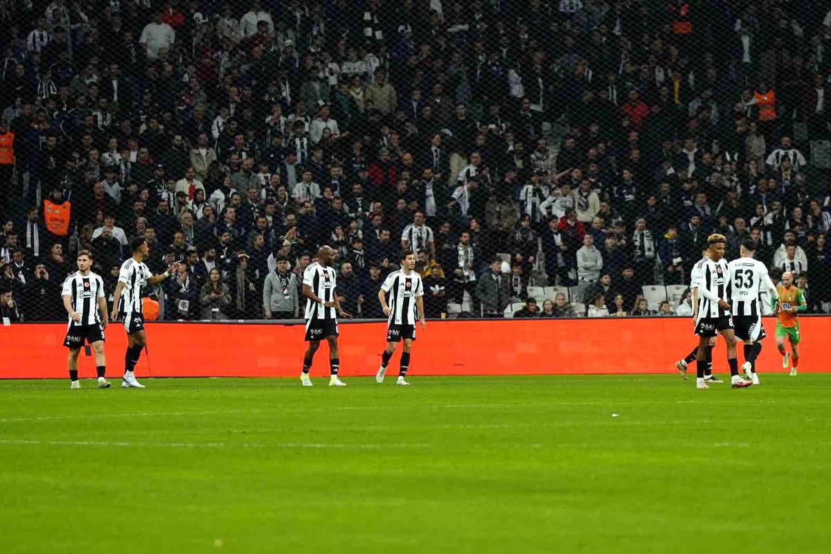 Beşiktaş\'ın Kötü Gidişi Devam Ediyor