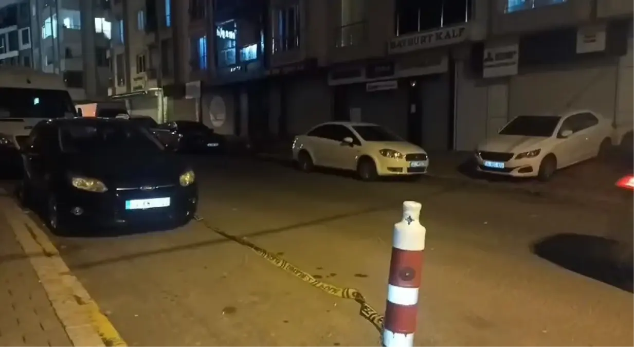 Esenyurt\'ta Emlak Dükkanında Silahlı Kavga: Bir Kişi Yaralı