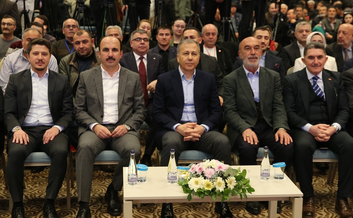 Yerlikaya: 124 bin Suriyeli vatanına döndü