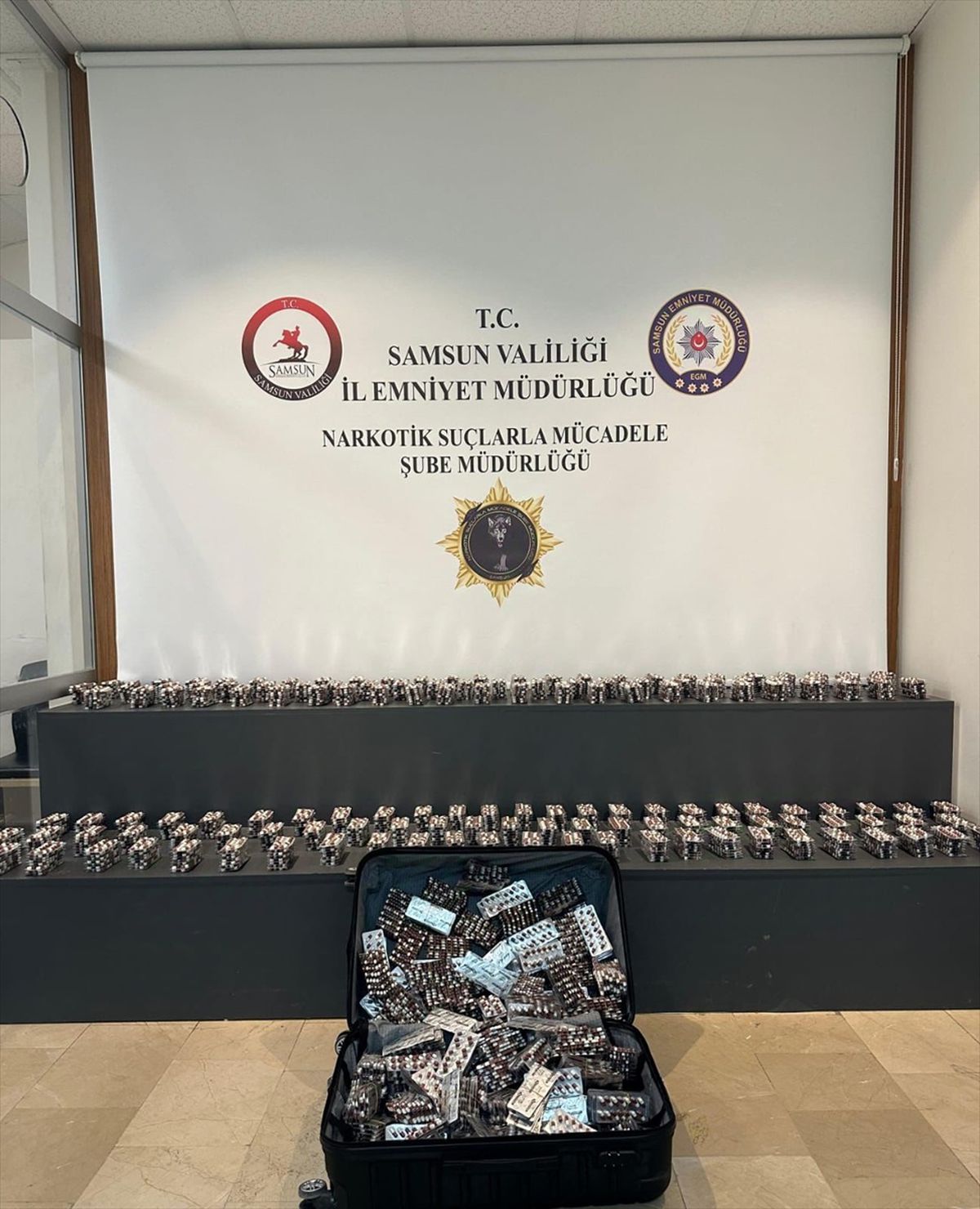 Samsun\'da Uyuşturucu Operasyonu: 26 Bin Hap Ele Geçirildi